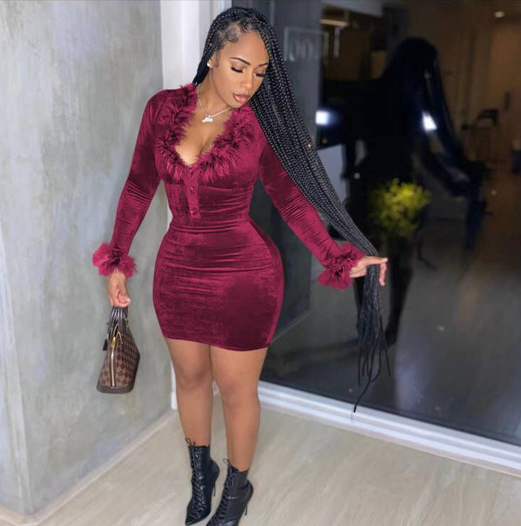 Women's Fashion V-neck Plush Skirt Two-piece Suit