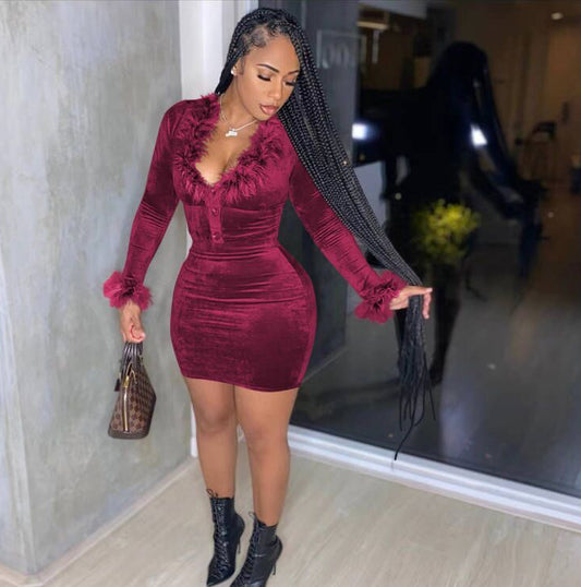 Women's Fashion V-neck Plush Skirt Two-piece Suit